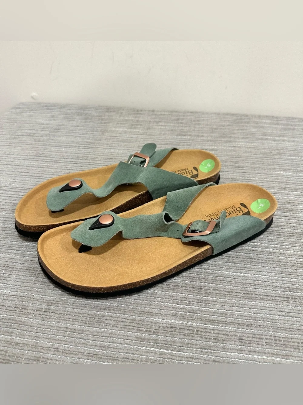 Biocomfort Suede Clogs Mules Shoes Green Mint Sage Made in Spain Women's Size 9 - Picture 2 of 9